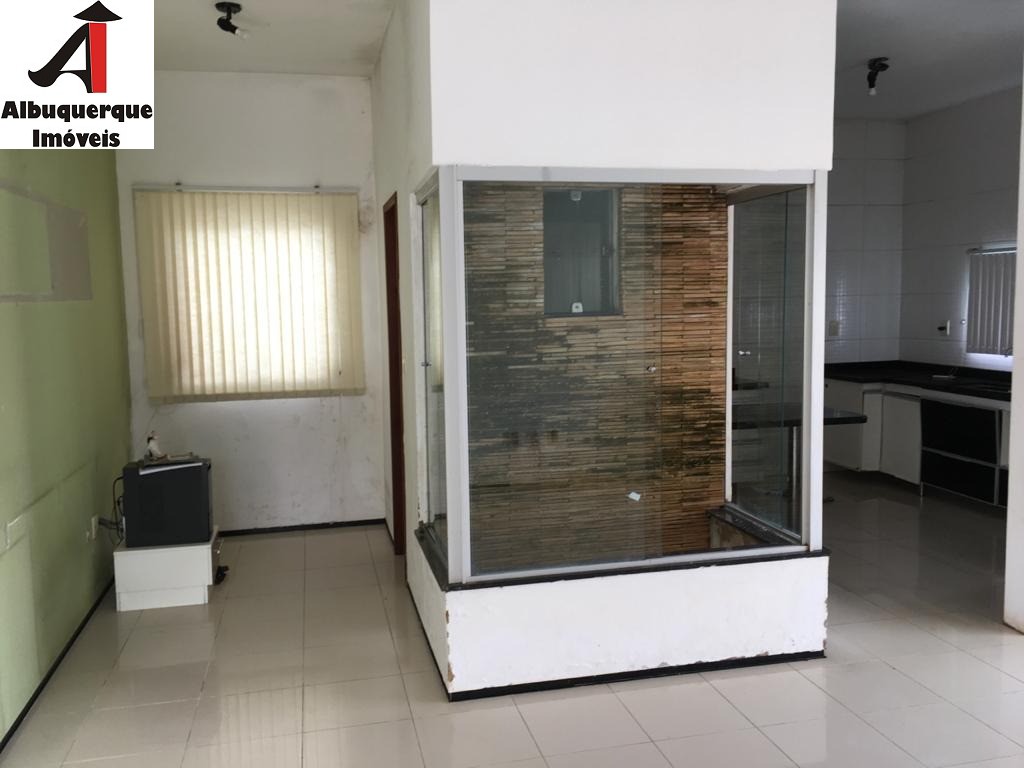 Casa à venda com 3 quartos, 360m² - Foto 6