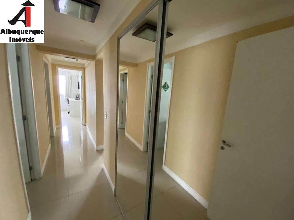 Apartamento à venda com 4 quartos, 187m² - Foto 15