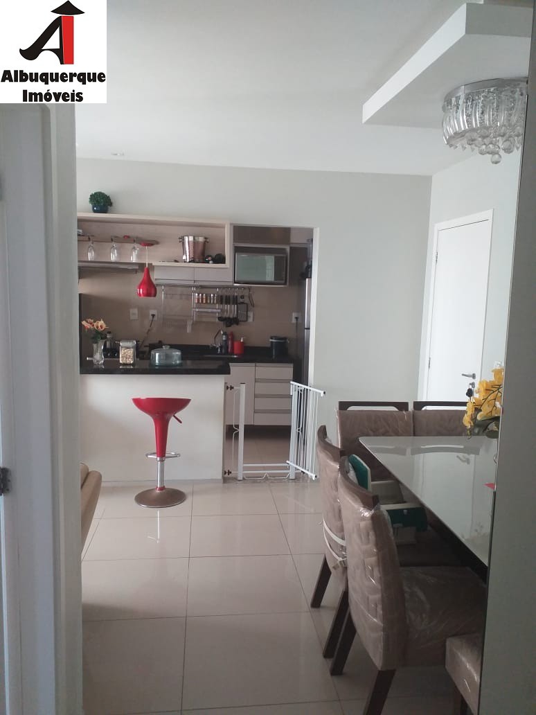 Apartamento à venda com 2 quartos, 62m² - Foto 4