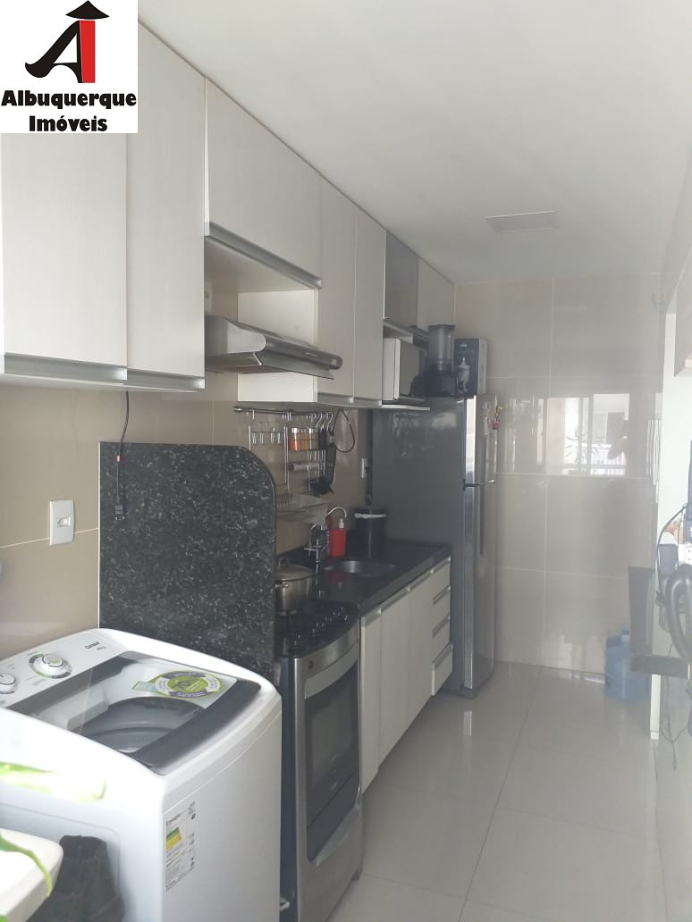 Apartamento à venda com 2 quartos, 62m² - Foto 5