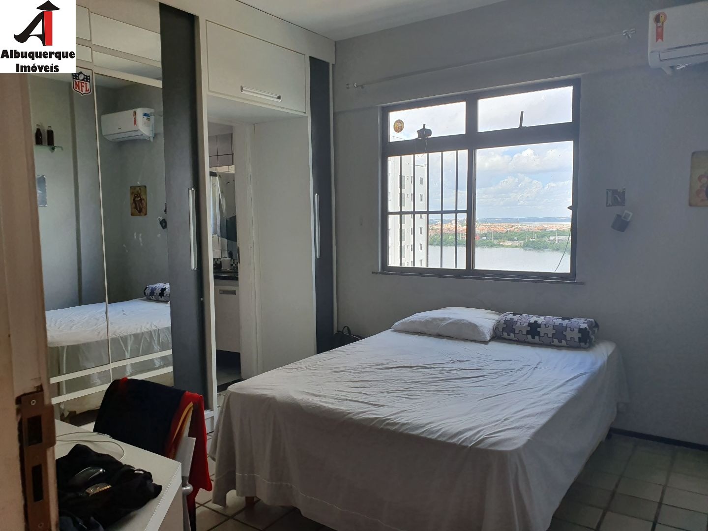 Apartamento à venda com 3 quartos, 182m² - Foto 5