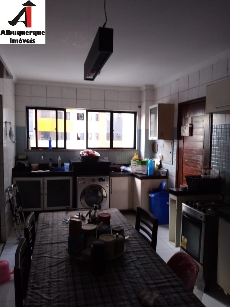 Apartamento à venda com 4 quartos, 160m² - Foto 5