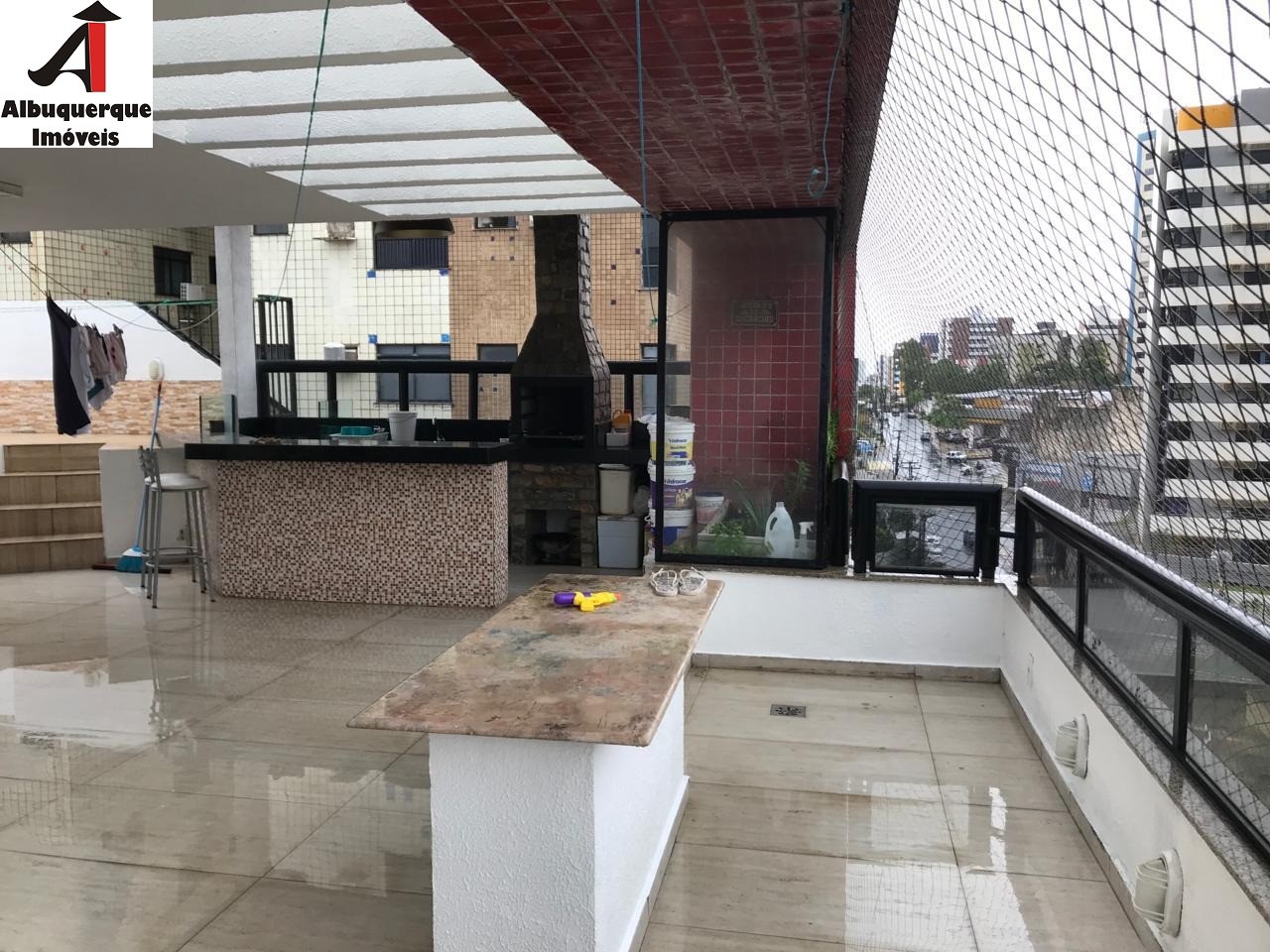 Cobertura à venda com 3 quartos, 270m² - Foto 2