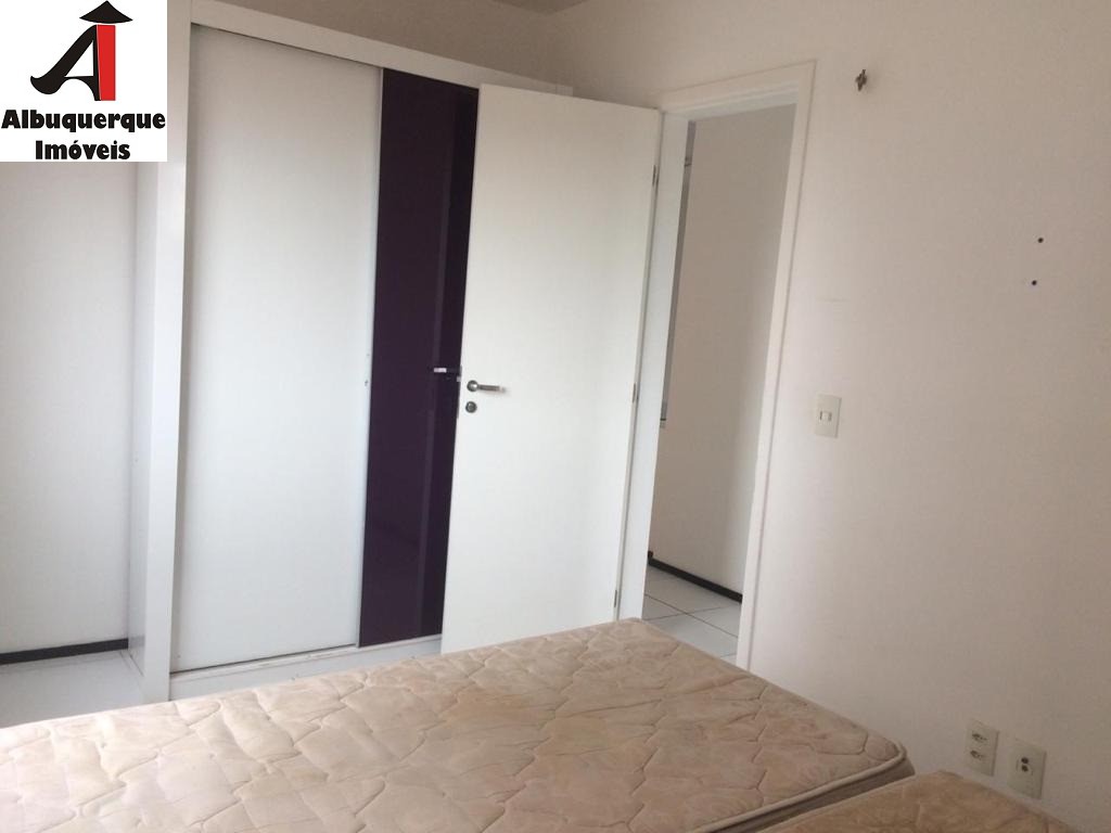 Apartamento à venda com 2 quartos, 62m² - Foto 7