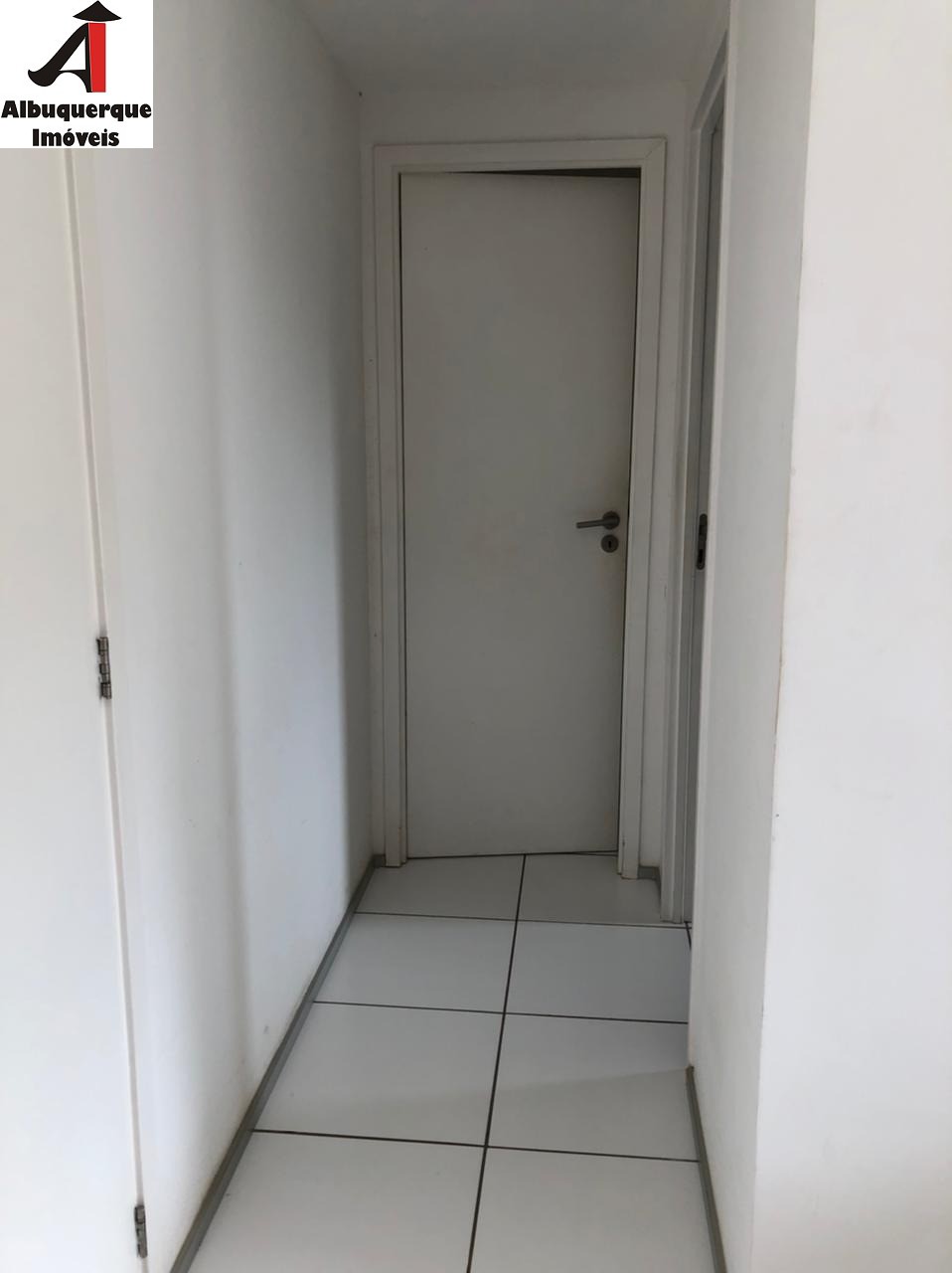 Apartamento à venda com 2 quartos, 62m² - Foto 7