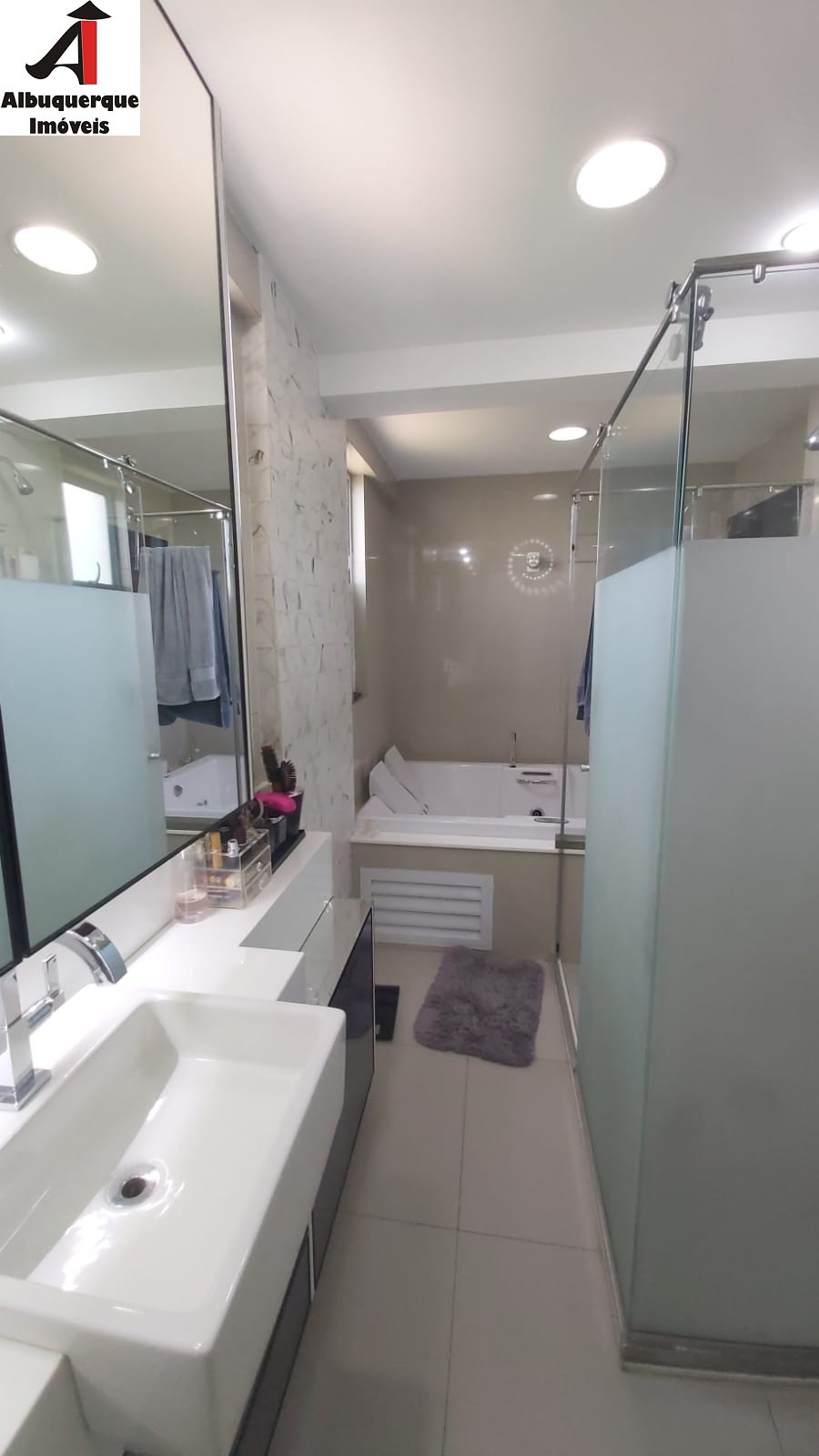 Apartamento à venda com 3 quartos, 155m² - Foto 14