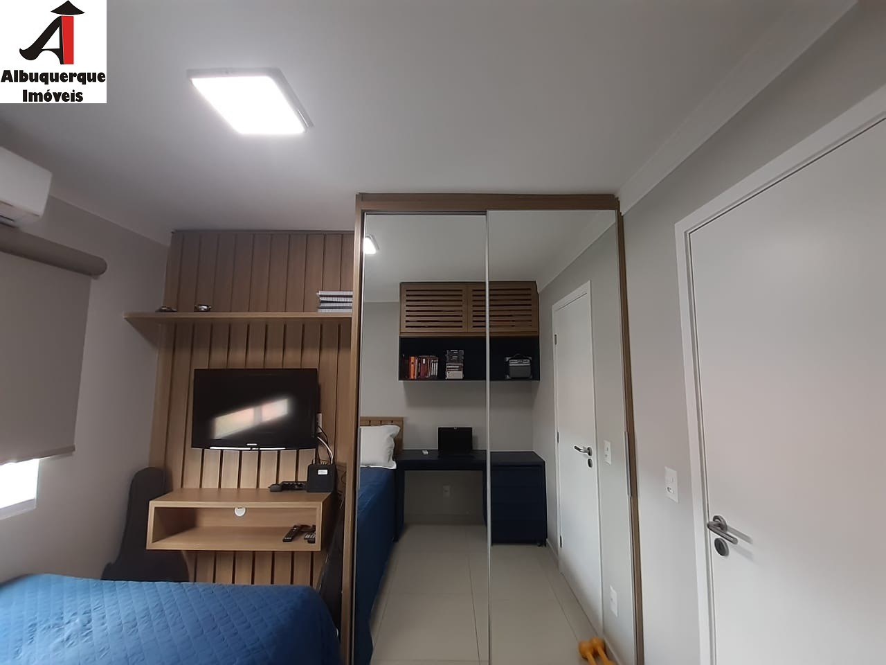 Apartamento à venda com 2 quartos, 65m² - Foto 13