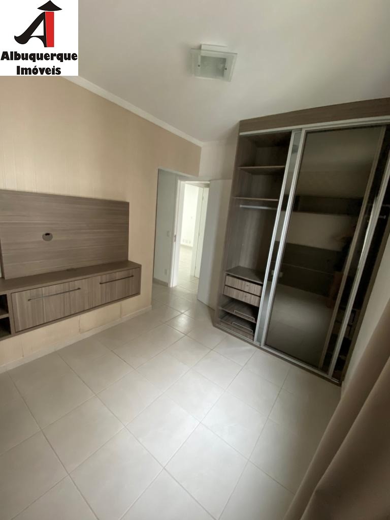 Apartamento à venda com 3 quartos, 142m² - Foto 6