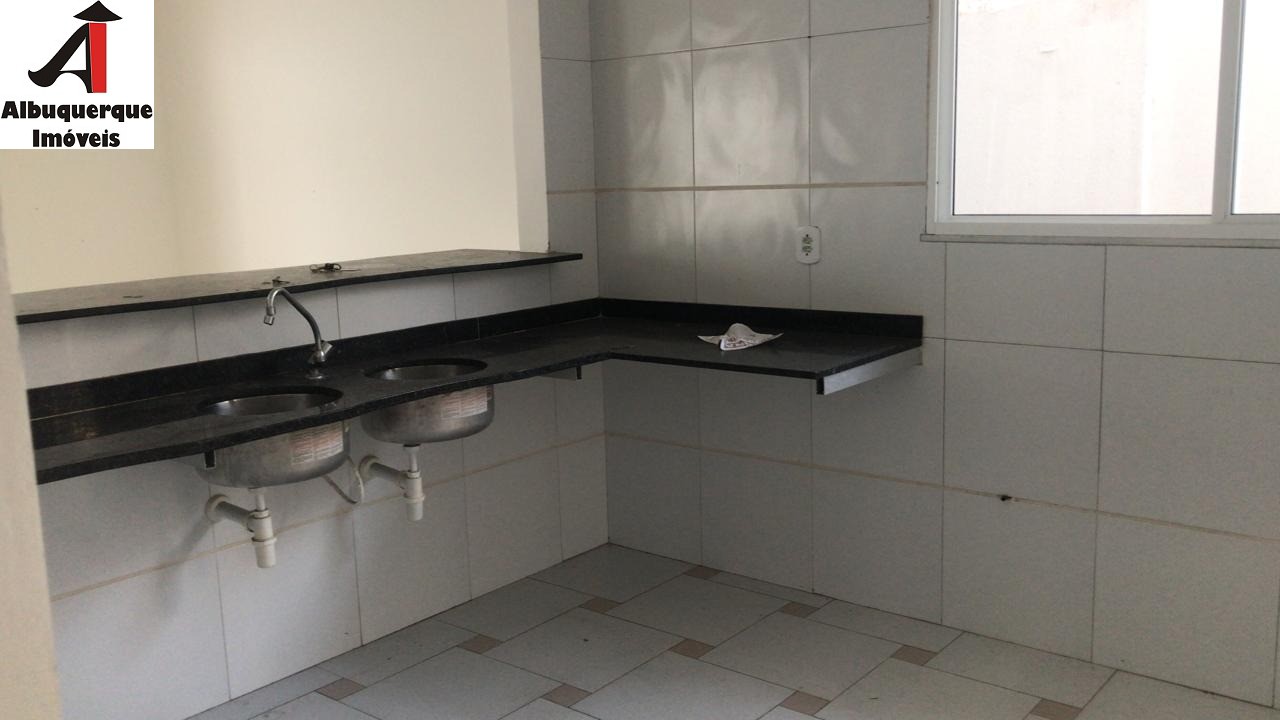 Casa à venda com 3 quartos, 380m² - Foto 8