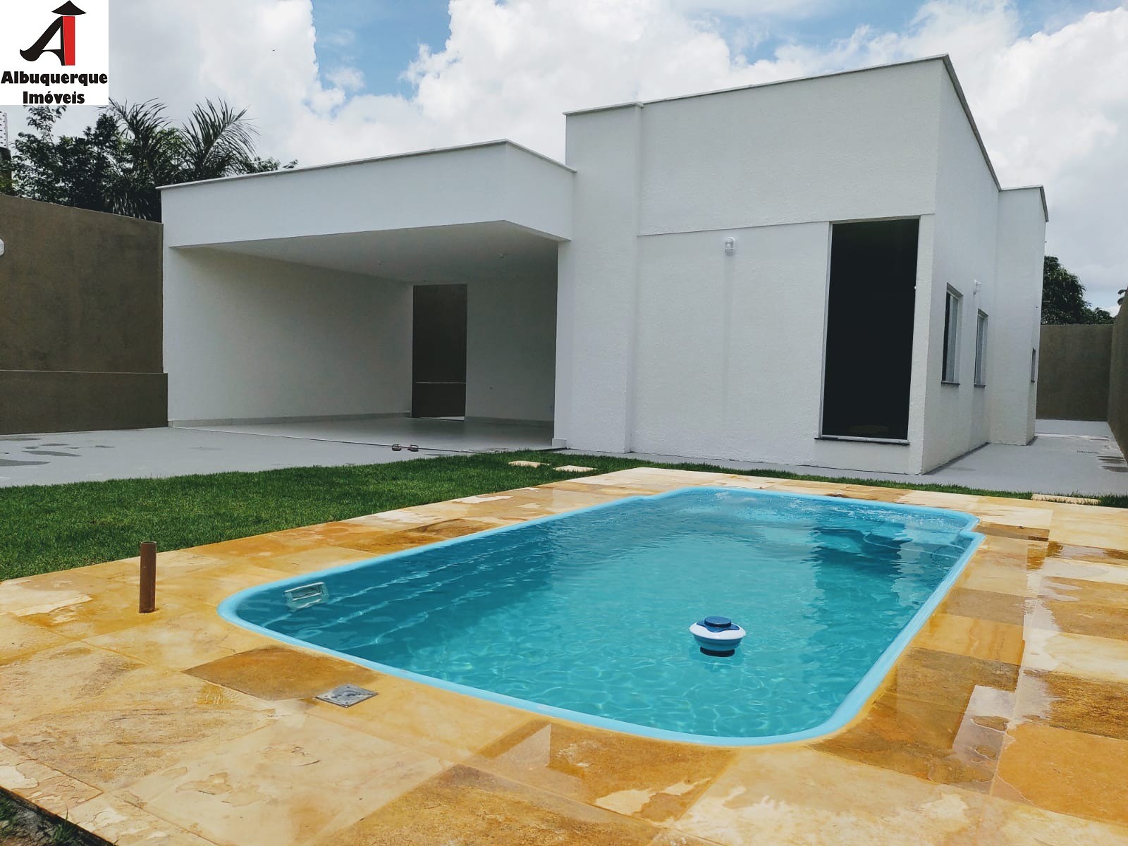 Casa à venda com 3 quartos, 360m² - Foto 4