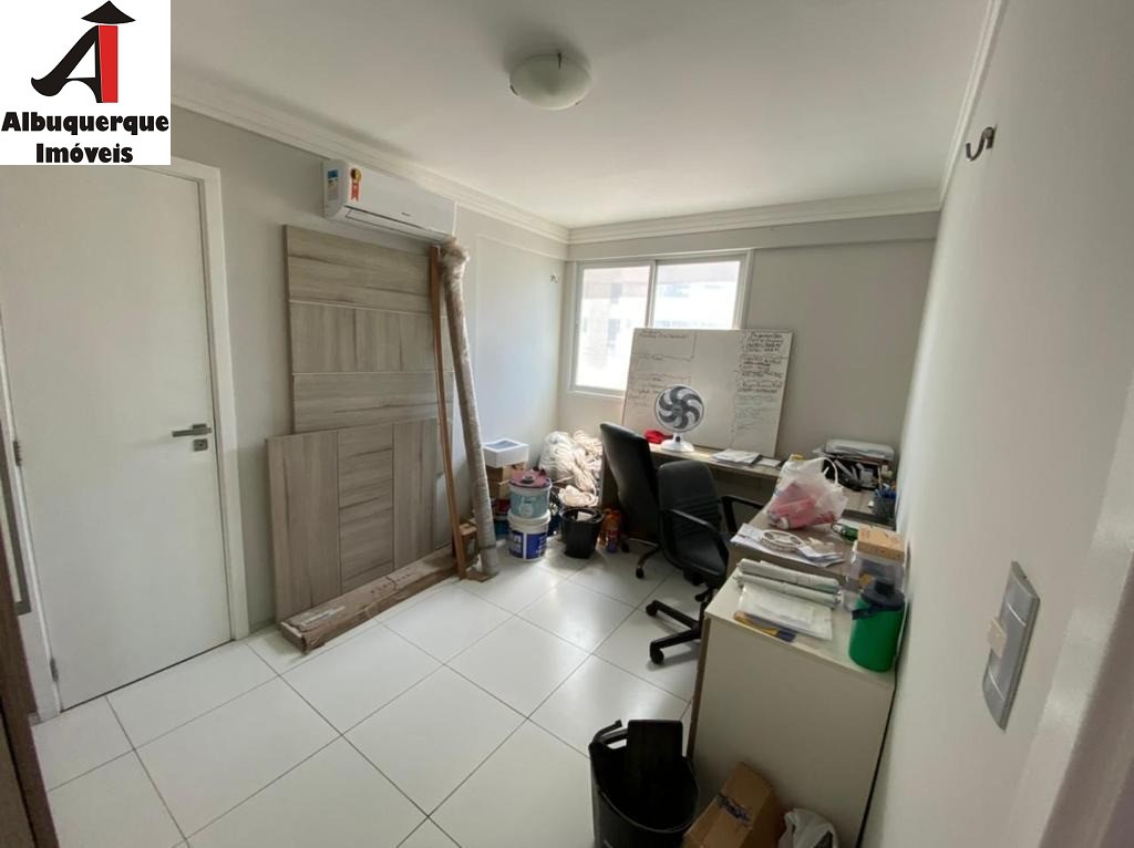 Apartamento à venda com 4 quartos, 156m² - Foto 11