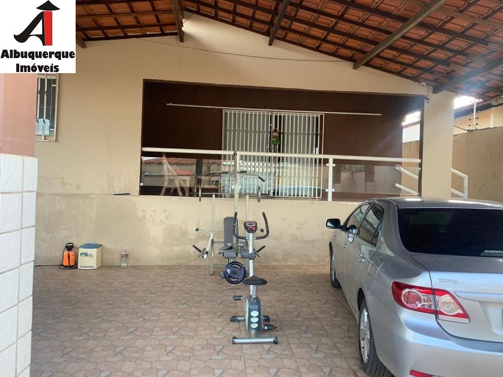 Casa à venda com 3 quartos, 450m² - Foto 5