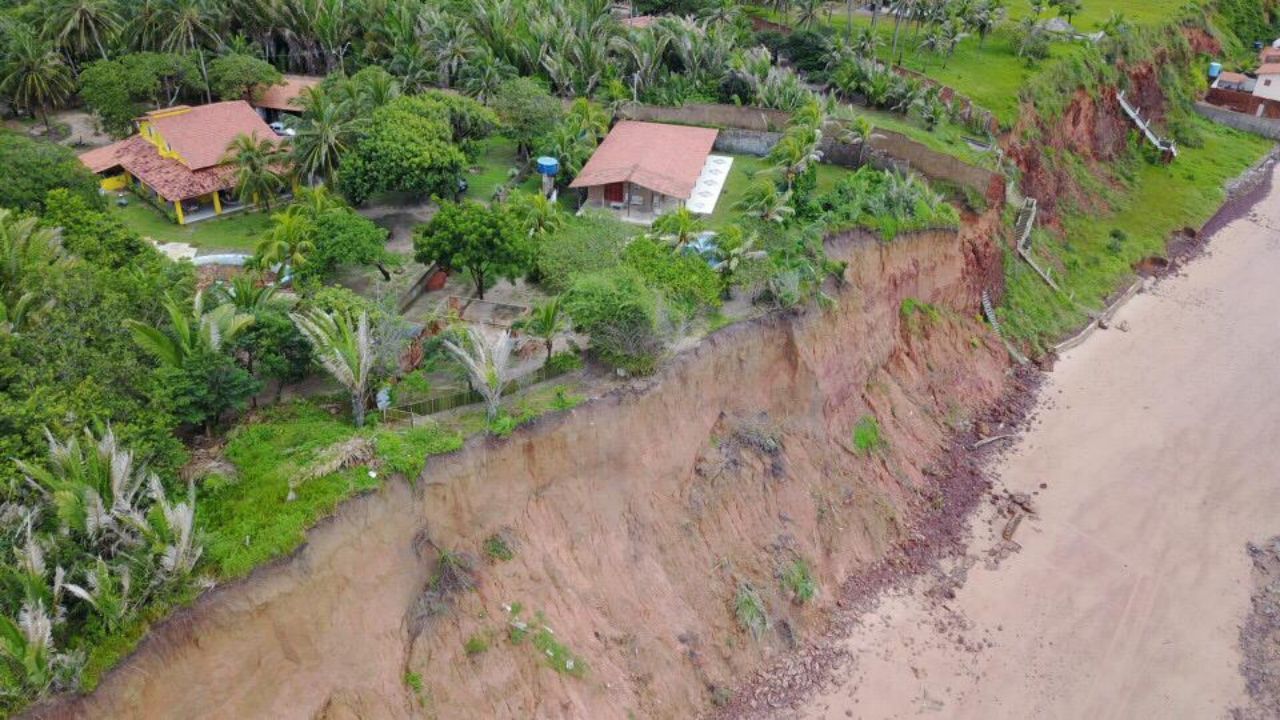 Sítio à venda com 6 quartos, 3000m² - Foto 2