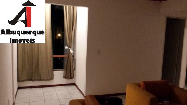 Apartamento à venda com 2 quartos, 75m² - Foto 1