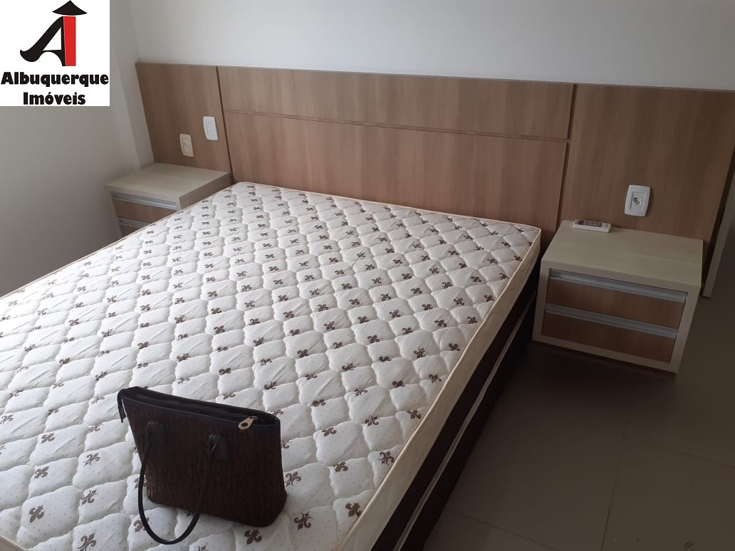 Apartamento à venda com 3 quartos, 92m² - Foto 8