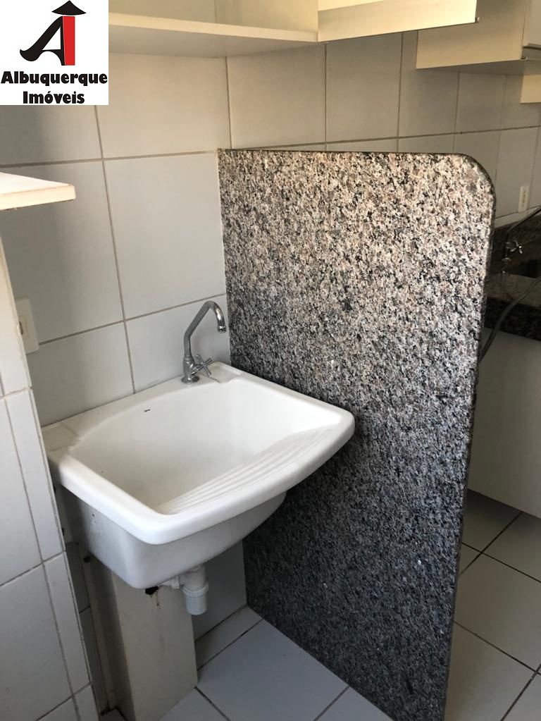 Apartamento à venda com 2 quartos, 77m² - Foto 12