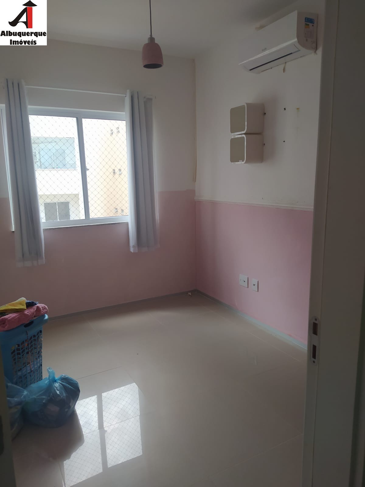 Apartamento à venda com 2 quartos, 62m² - Foto 3