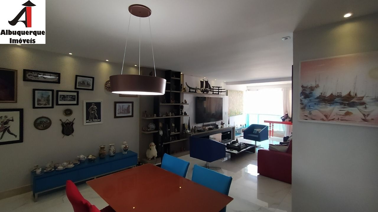 Apartamento à venda com 3 quartos, 143m² - Foto 1