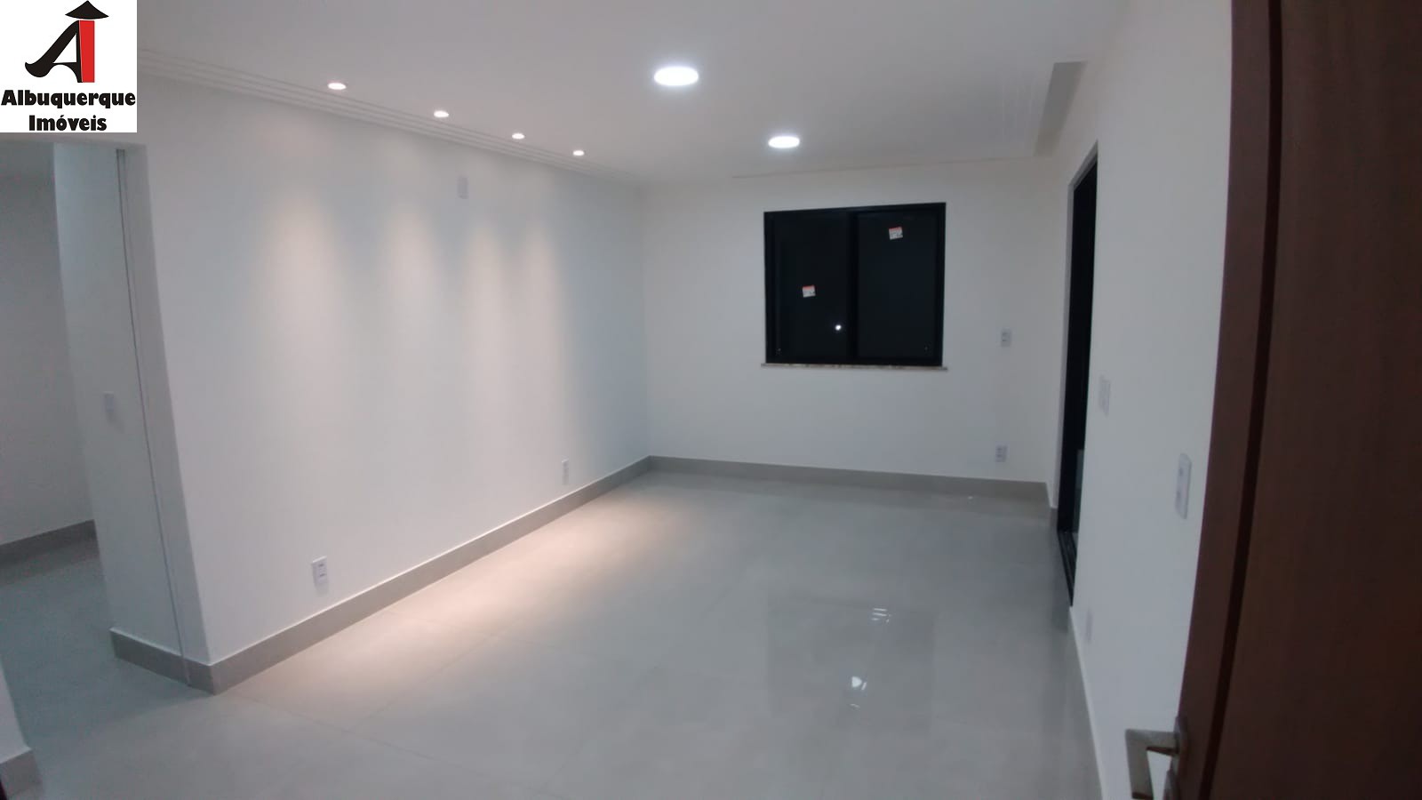 Casa à venda com 6 quartos, 518m² - Foto 9