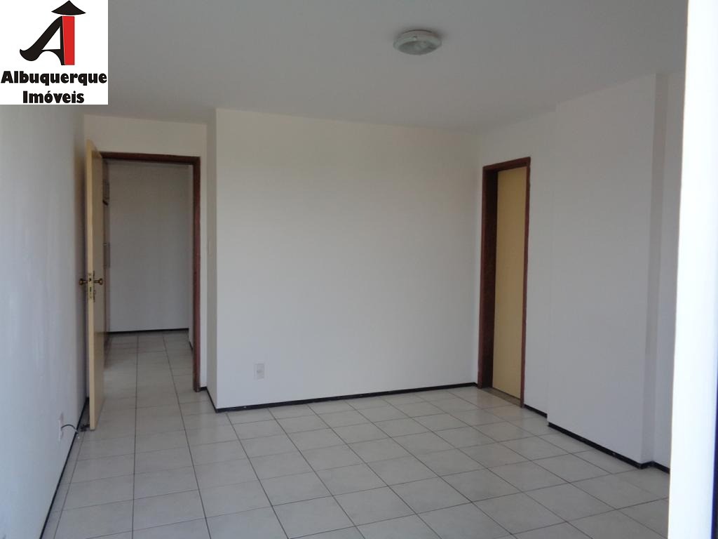 Apartamento à venda com 4 quartos, 106m² - Foto 7