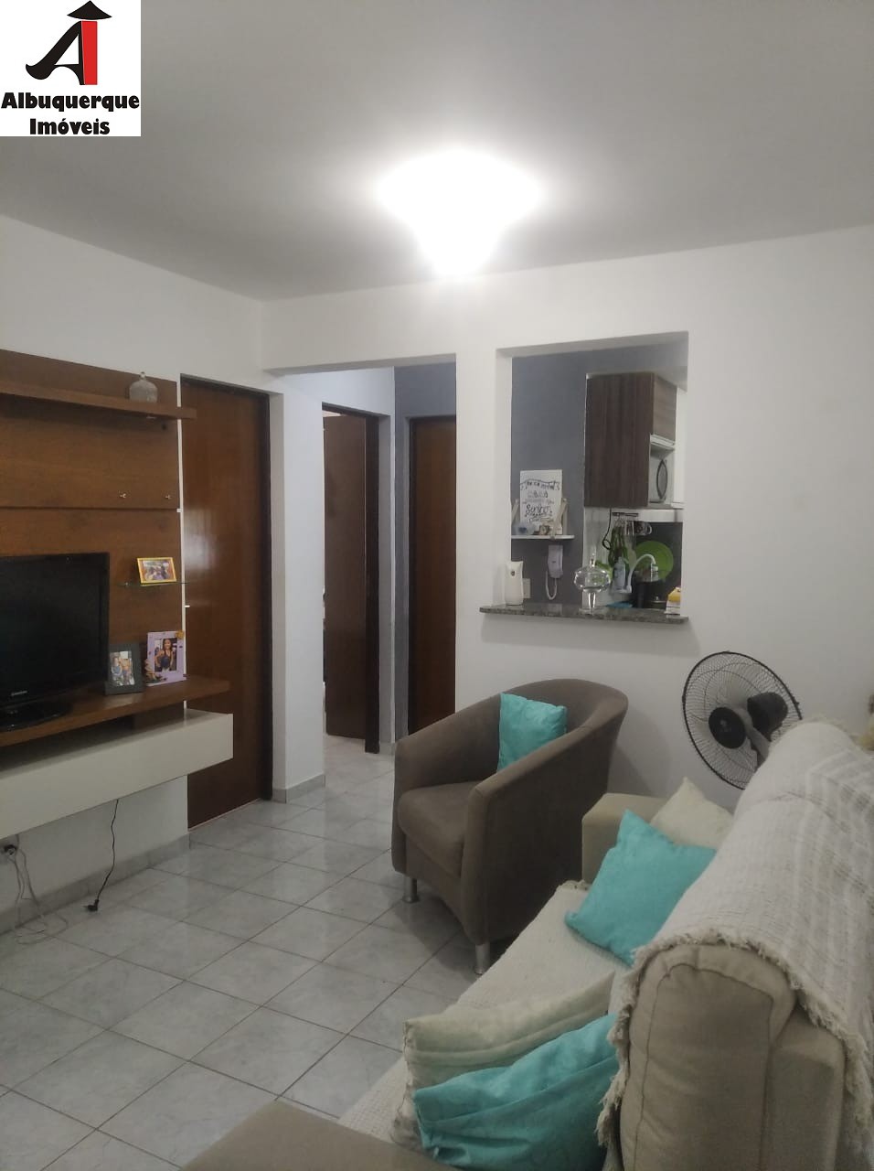 Apartamento à venda com 2 quartos, 46m² - Foto 2