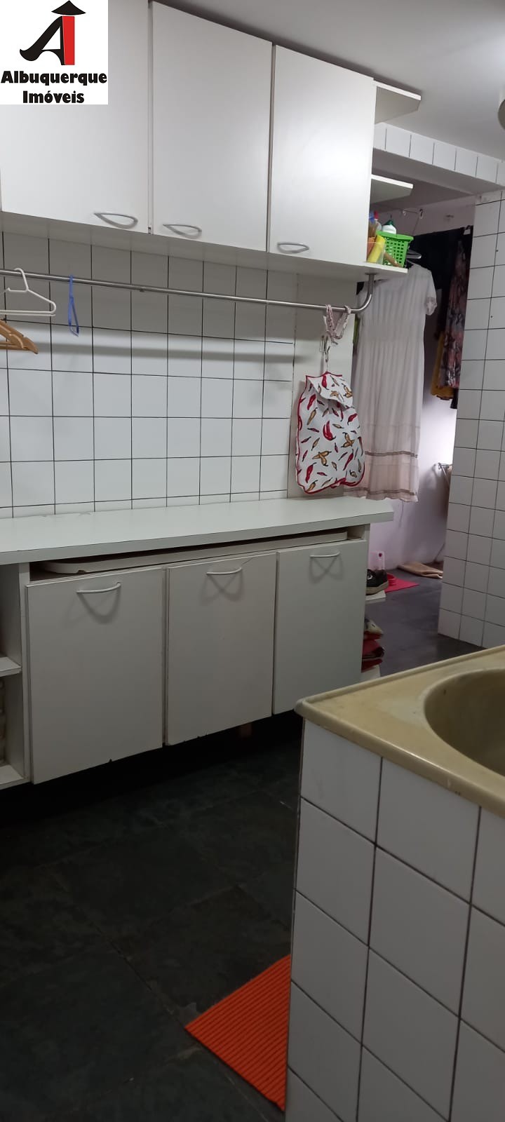 Apartamento à venda com 4 quartos, 300m² - Foto 4