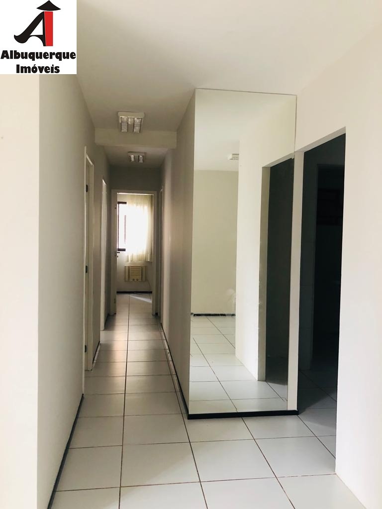 Apartamento à venda com 3 quartos, 77m² - Foto 4