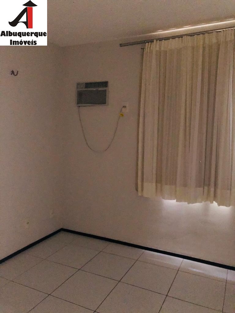 Apartamento à venda com 3 quartos, 77m² - Foto 10