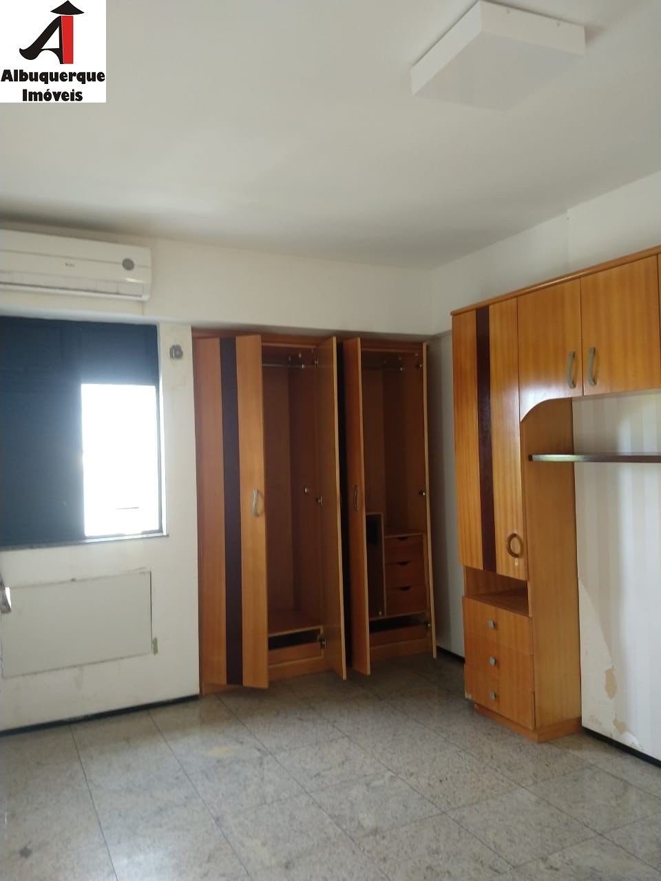 Apartamento à venda com 2 quartos, 80m² - Foto 8