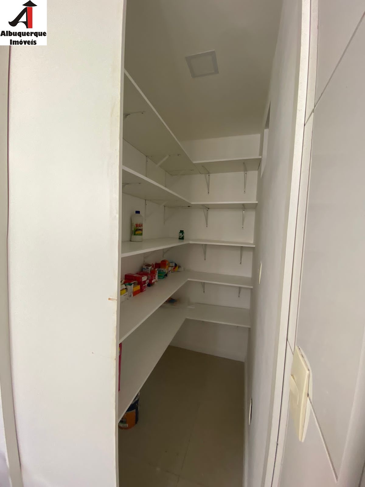 Apartamento à venda com 3 quartos, 136m² - Foto 7