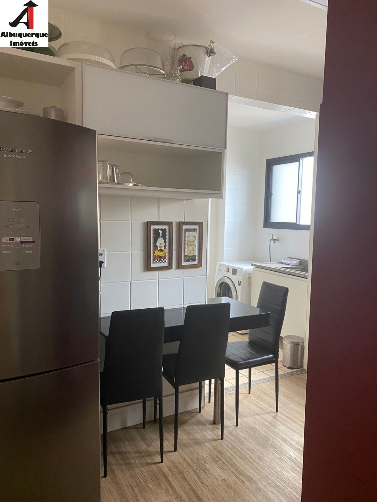 Apartamento à venda com 4 quartos, 140m² - Foto 2