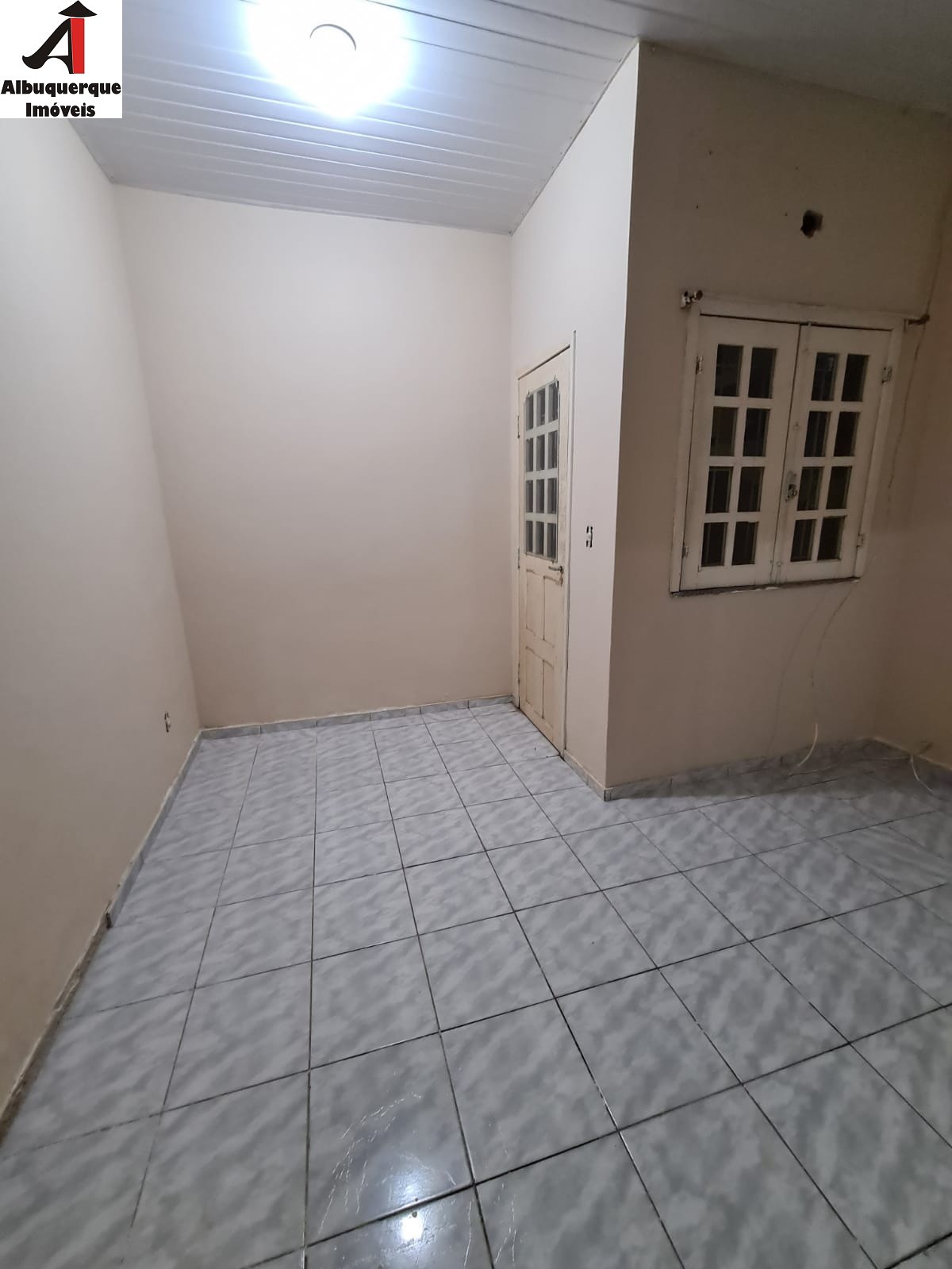 Casa à venda com 4 quartos, 255m² - Foto 16