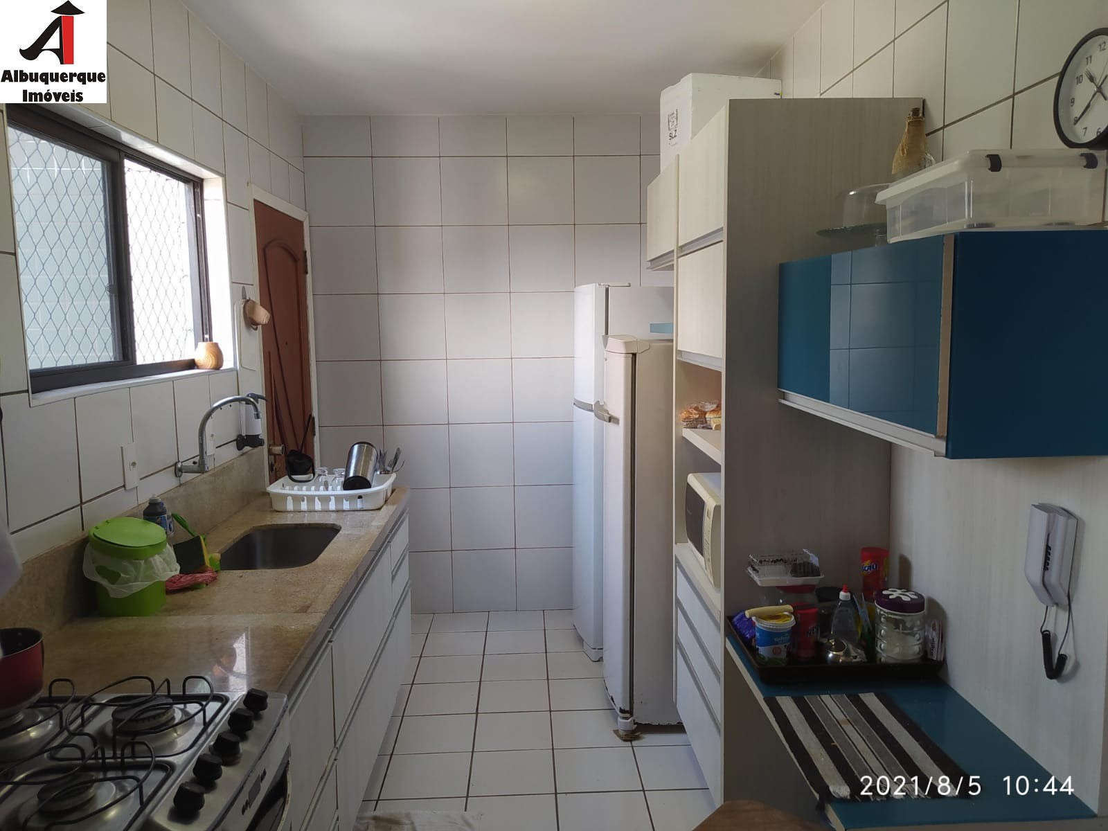 Apartamento à venda com 3 quartos, 156m² - Foto 4