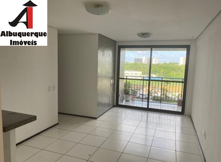 Apartamento à venda com 3 quartos, 96m² - Foto 2