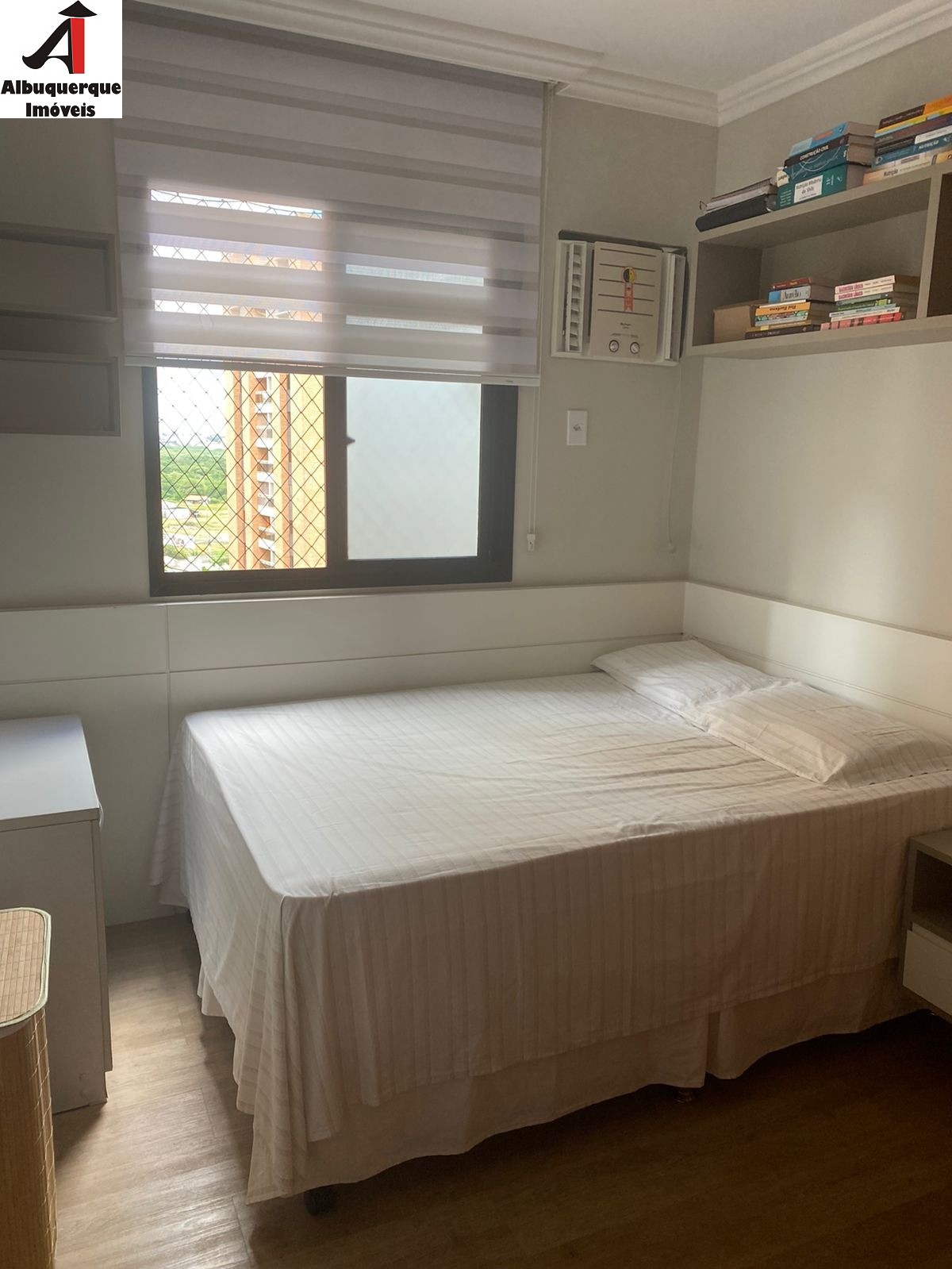 Apartamento à venda com 4 quartos, 140m² - Foto 6