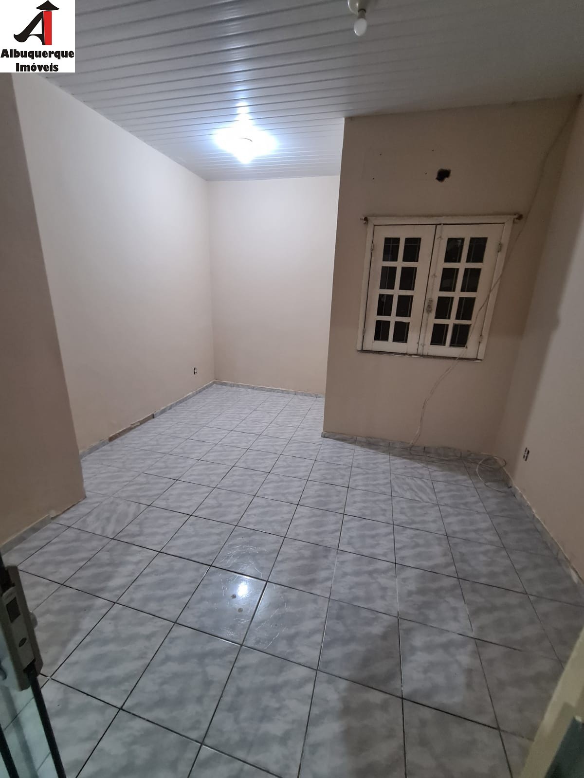 Casa à venda com 4 quartos, 255m² - Foto 12