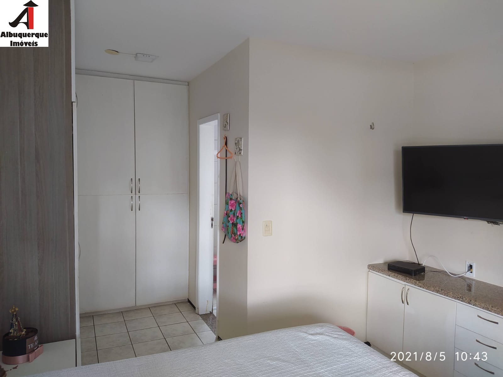 Apartamento à venda com 3 quartos, 156m² - Foto 10