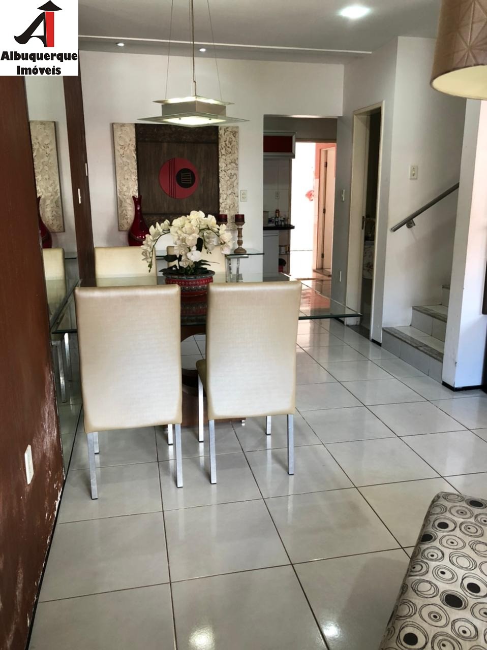 Casa à venda com 3 quartos, 200m² - Foto 7