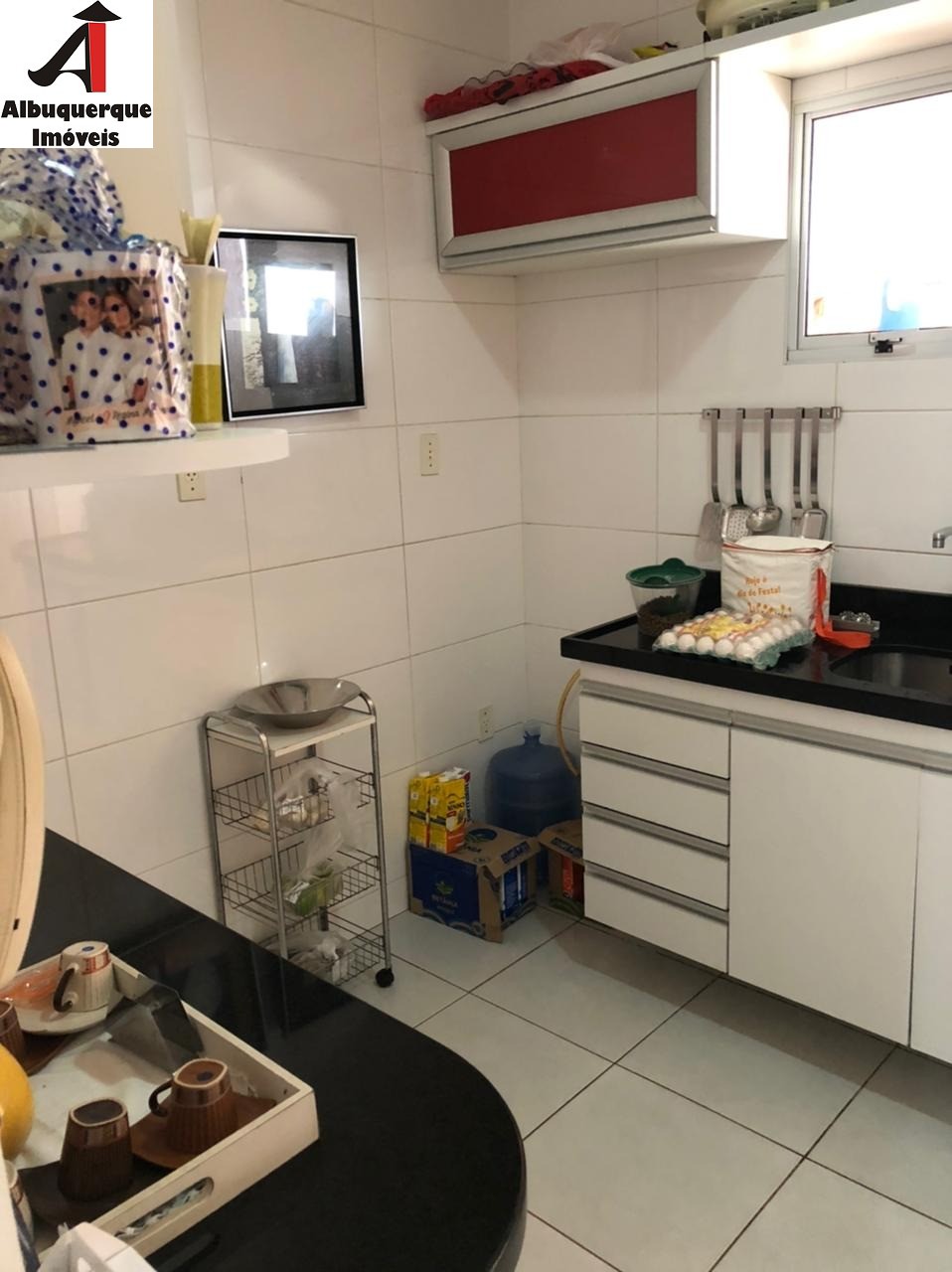 Casa à venda com 3 quartos, 200m² - Foto 8