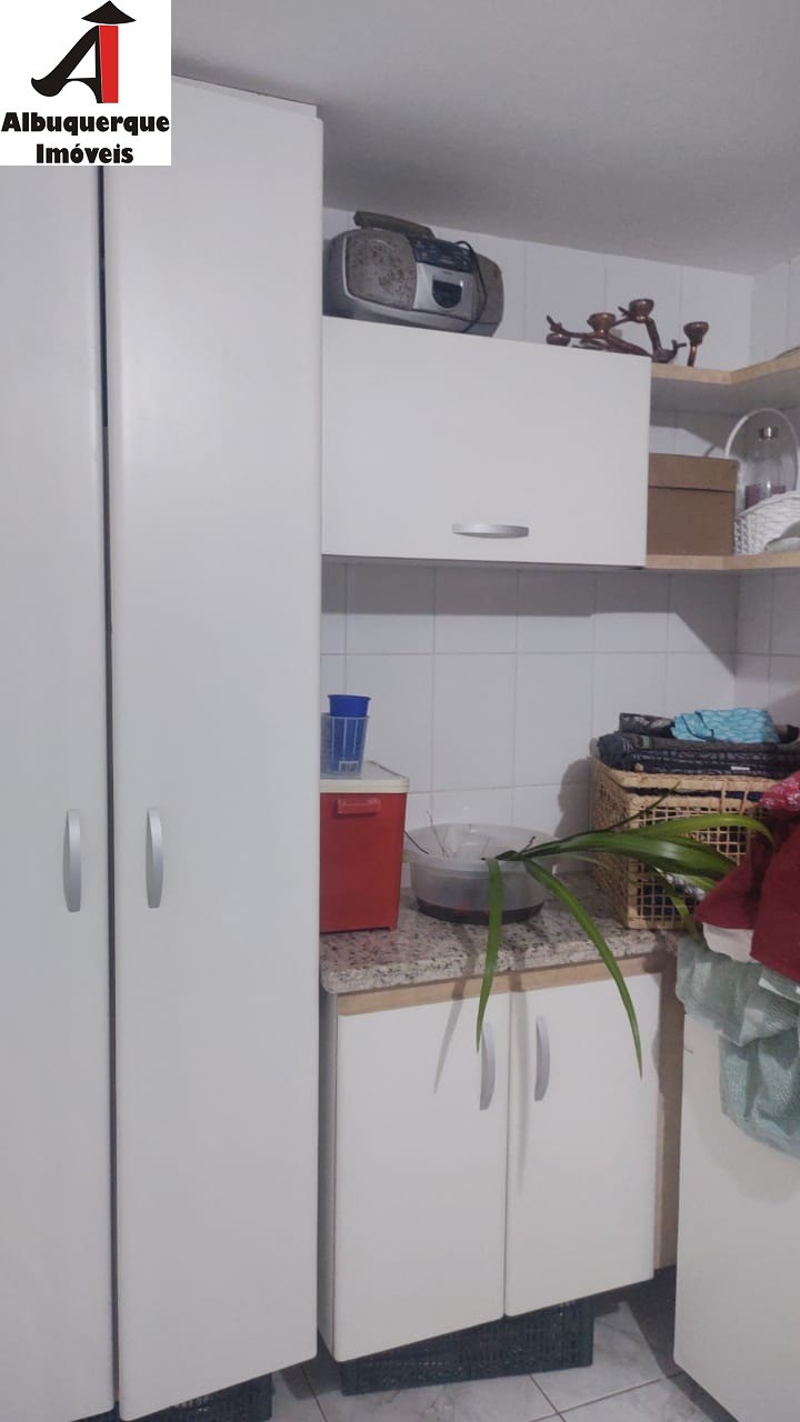 Apartamento à venda com 3 quartos, 200m² - Foto 11