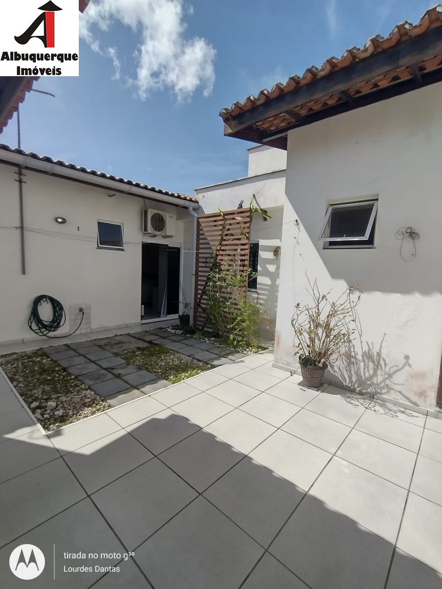 Casa à venda com 3 quartos, 200m² - Foto 18