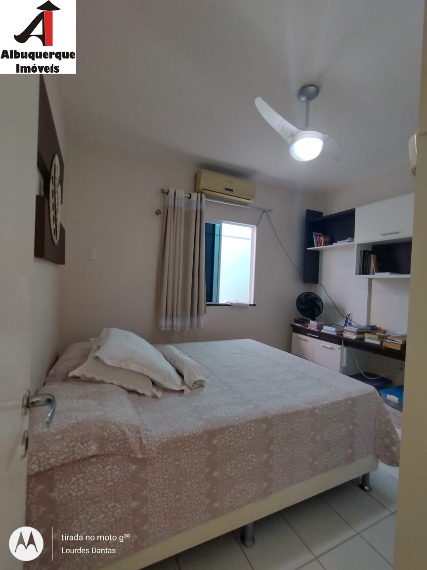 Casa à venda com 3 quartos, 200m² - Foto 10