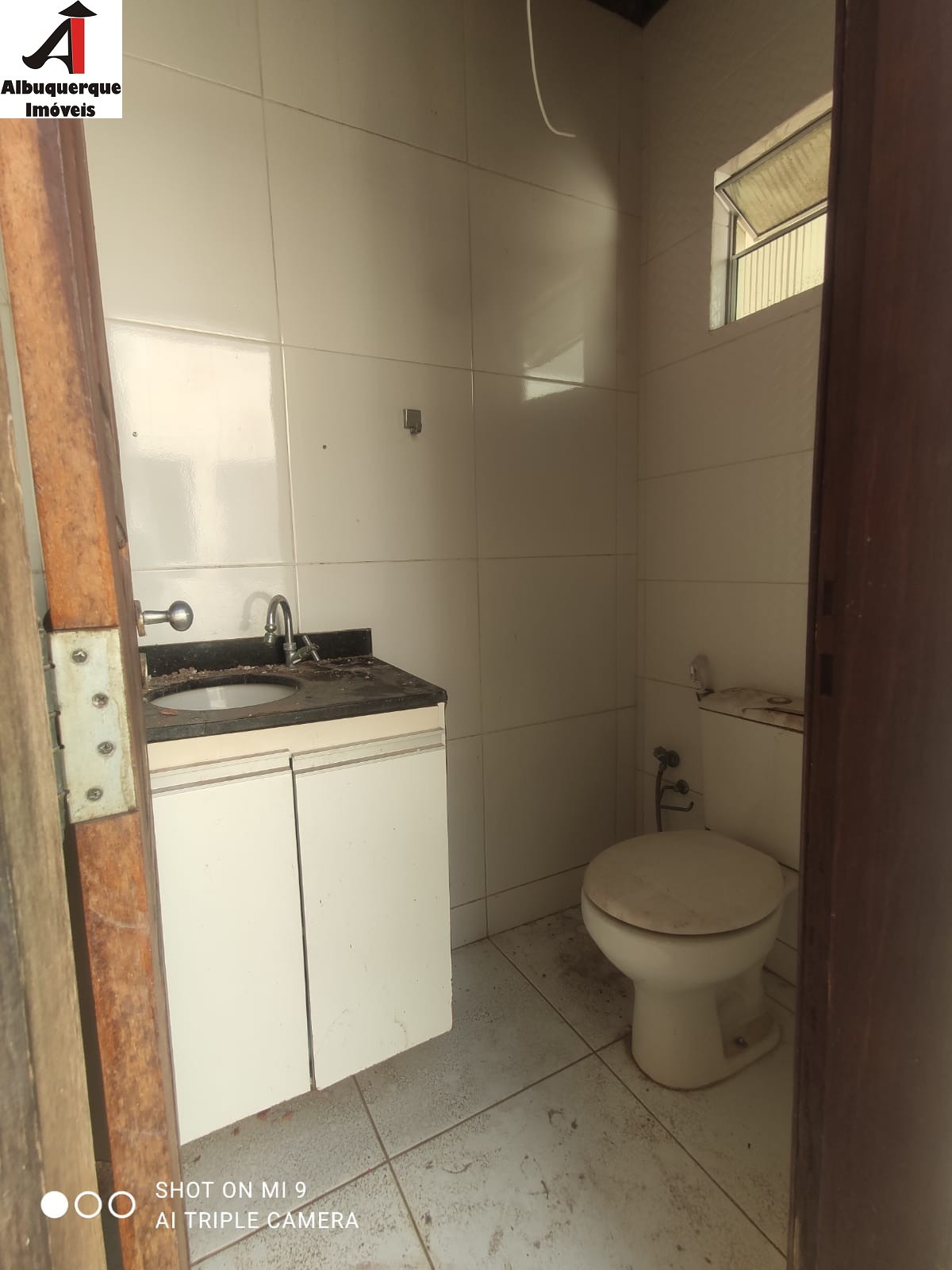 Casa à venda com 3 quartos, 220m² - Foto 6