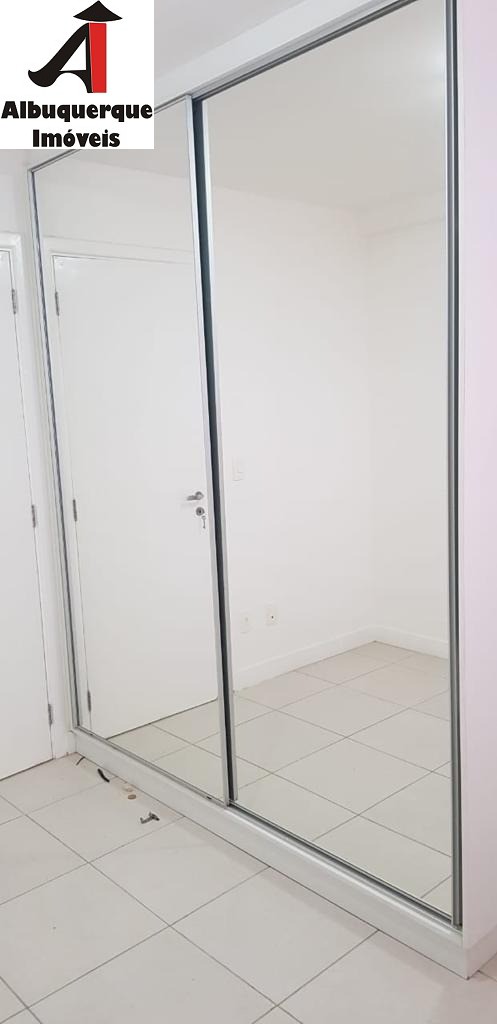 Apartamento à venda com 2 quartos, 62m² - Foto 6