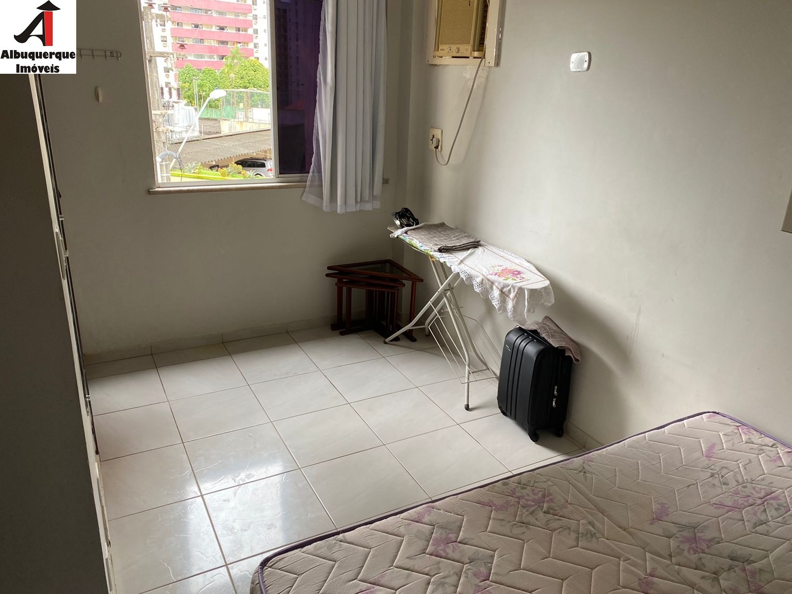 Apartamento à venda com 3 quartos, 115m² - Foto 12