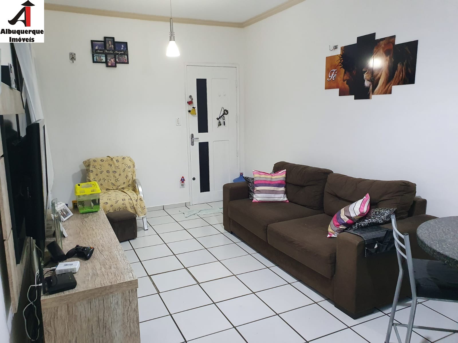 Apartamento à venda com 2 quartos, 56m² - Foto 2