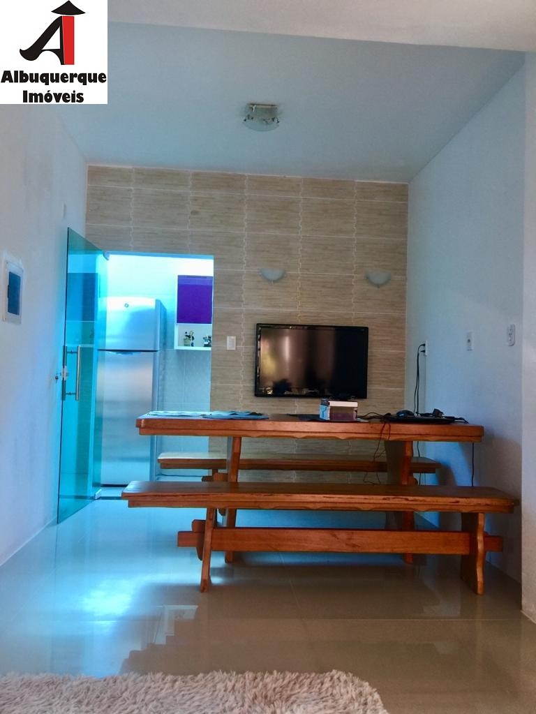 Casa à venda com 3 quartos, 221m² - Foto 5