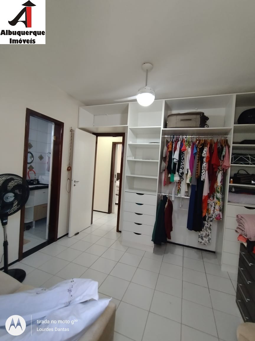 Casa à venda com 3 quartos, 200m² - Foto 22