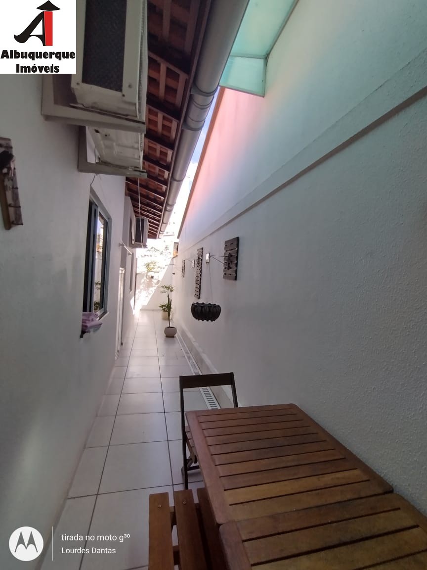 Casa à venda com 3 quartos, 200m² - Foto 20