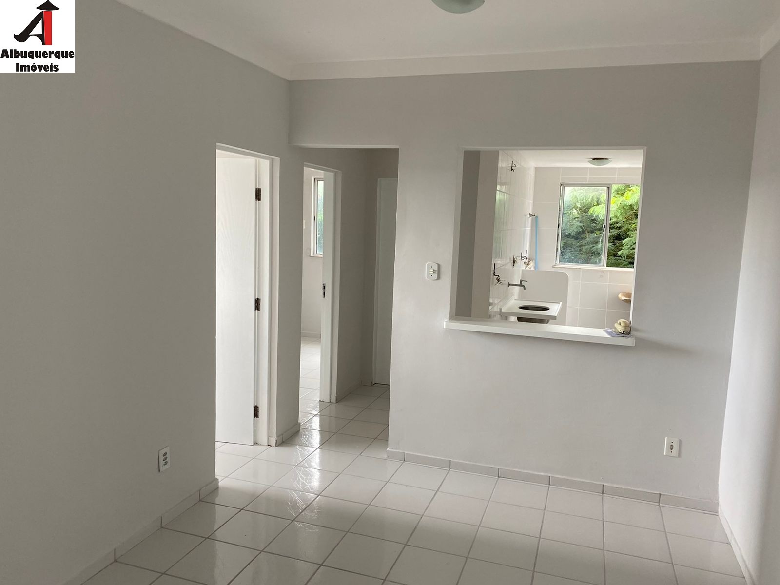 Apartamento à venda com 2 quartos, 55m² - Foto 3